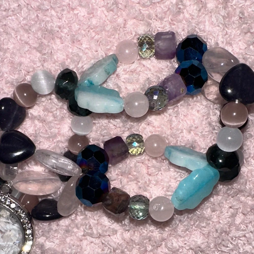 DreamLand Sparkle HangCharm (Rose Quartz, Amethyst,Pink & White Cat’s Eye)